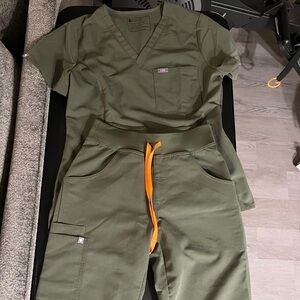 Figs set S top XS bottoms